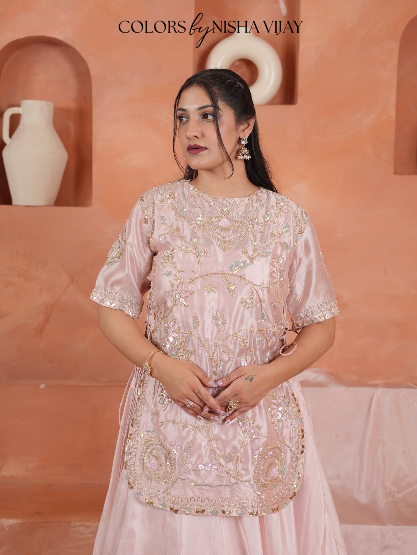 Cap-style blouse, side-open design — suitable for any occasion